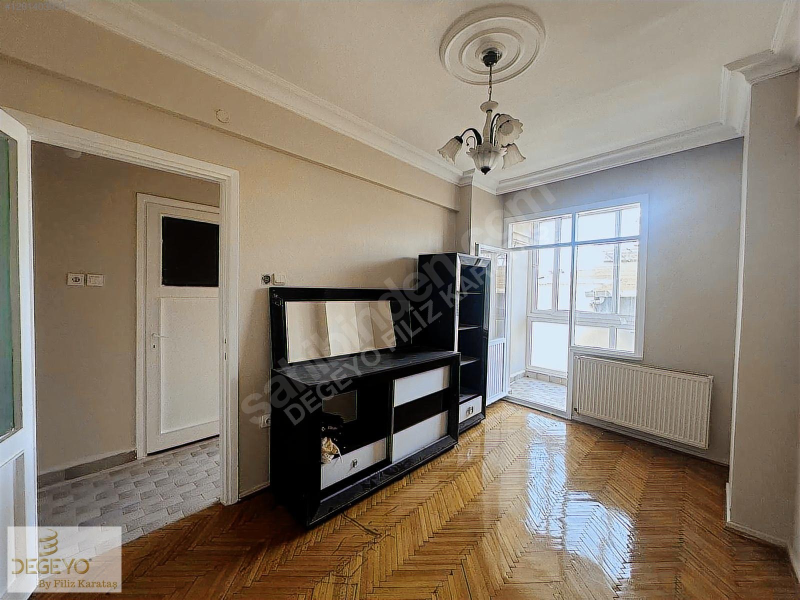 Metroya ve Merkeze Yürüme Mesafesinde 2+1 Kiralık Daire